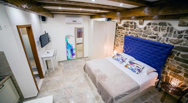 Apartment Genius Loci