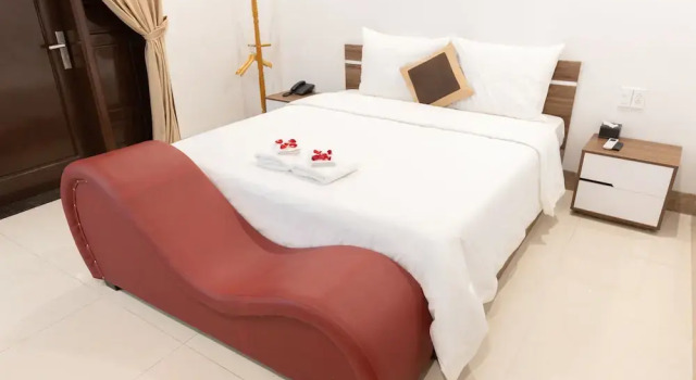 Номер Comfort Royal Hotel Sài Đồng - Long Biên