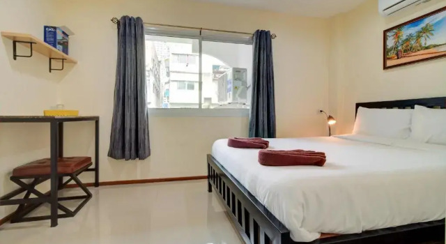 Двухместный номер Standard с видом на город Red Pin Inn 好运旅馆