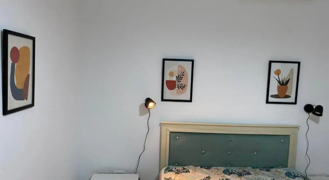 Lovely 1-bedroom rental unit with sea view