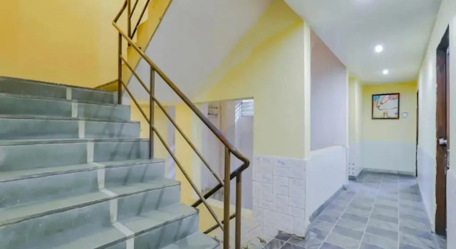 Sunview Guest House by OYO Rooms