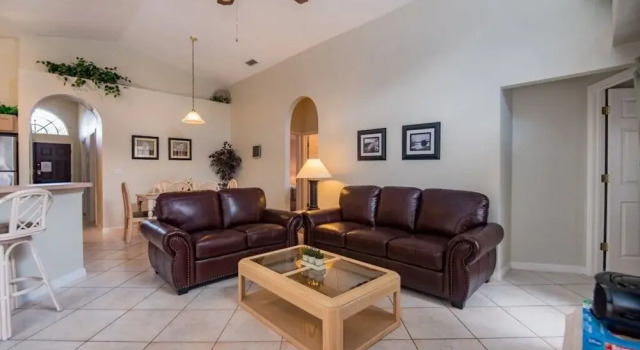 4 Bedroom 3 Bathroom Pool Villa