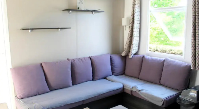 Property With 2 Bedrooms in Les Mathes, With Pool Access, Furnished Ga, Rezerwuj Hotel Hotele w Côte de Beauté z basenem, Basen