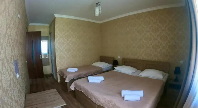Трёхместный номер Standard с видом на горы Отель Kazbegi Inn
