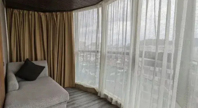 Двухместный люкс Business Sky Mall Hotel