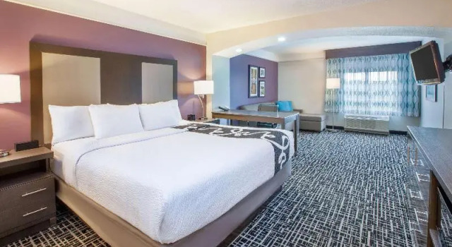 Номер Executive La Quinta by Wyndham Cincinnati Airport Florence