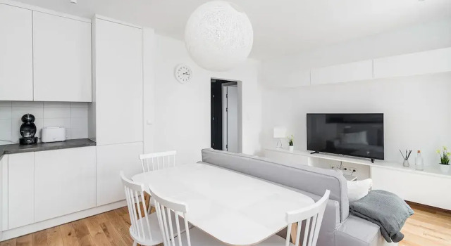 Metro Centrum Light Apartment, Забронировать Апартаменты/квартира Апартаменты Варшавы, рядом с Новы Свят – Универсытет, Апартаменты/квартира