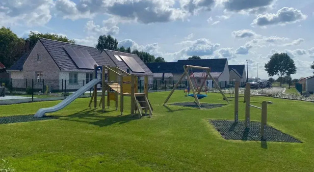 Well-kept and Cozy Polder House, Prenota Hotel Hotel a Flanders con parcheggio, Parcheggio