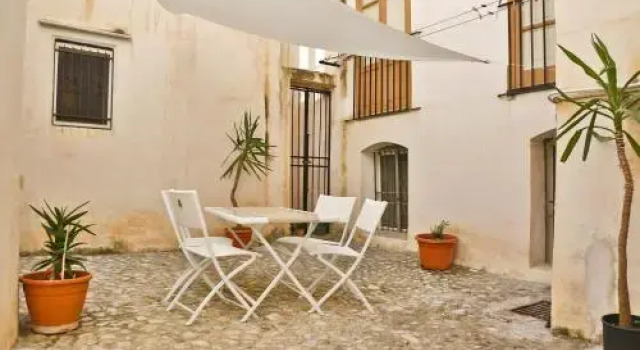 Porto Salvo Apartments - by Vacation Service, Забронировать Апартаменты/квартира Чефалу Madonie Regional Natural Park, рядом с Собор Чефалу