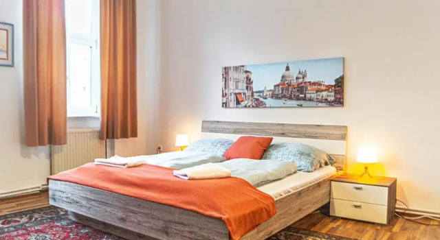 Comfy 2BR- Apartment near Wiener Stadthalle, Rezerwuj Apartament Hotele w Wiedeń z parkingiem, Parking