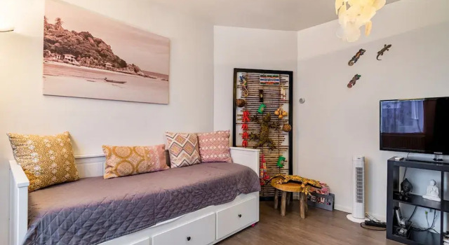Апартаменты Bos en Lommer Hotel - Erasmus Park area
