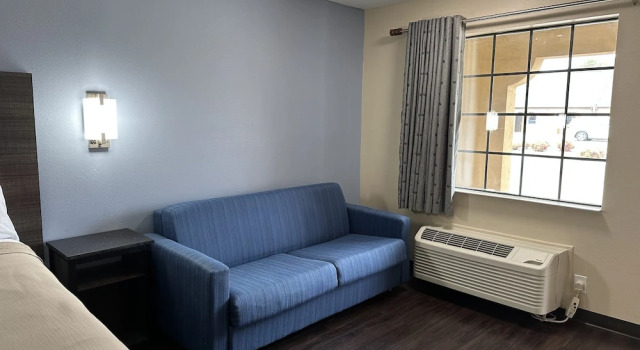 Двухместный полулюкс express inn motel