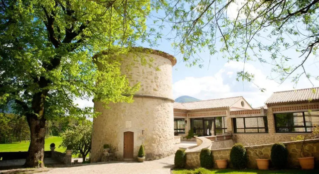 Люкс Château et Golf De Taulane