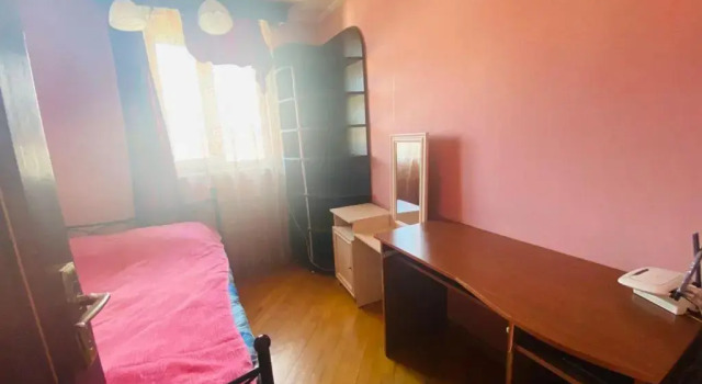 Dvuhurovnevaja 6 komnatnaja kvartira rjadom s morem, Book Hotel Batumi 