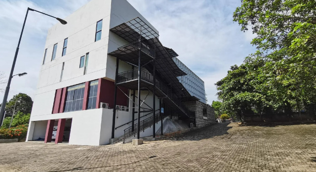 Aries Hotel Lampung, Book Hotel Hoteller i Hajimana med parkering, Parkering