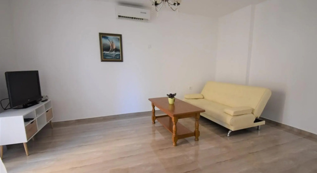 Branka - 80 m From Beach - H