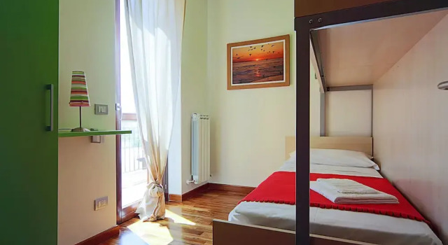 Neat Apartment With air Conditioning Near the Beach, Rezervovat Apartmán Numana 