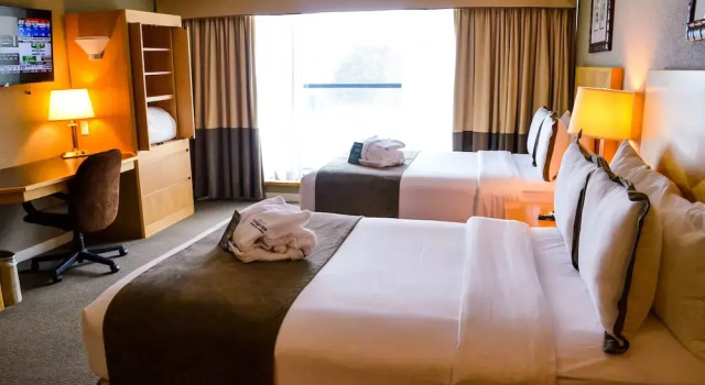 Двухместный номер Superior Kingbridge Conference Centre & Hotel