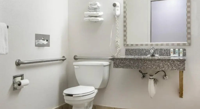 Люкс Superior Quality Inn Stockbridge Atlanta South