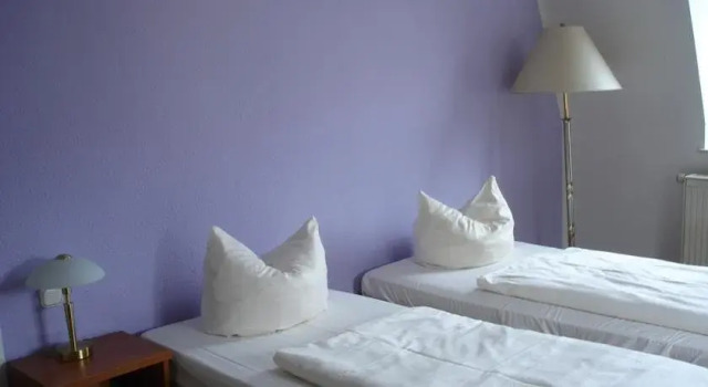 Hotel Kurfrst Dresden, Rezerwuj Hotel Hotele w Drezno z basenem, Basen