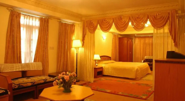 Люкс Tibet Guest House