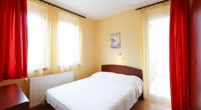 Апартаменты с балконом Centrum Apartmanház