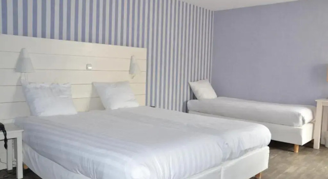 Трёхместный номер Standard Fletcher Hotel - Restaurant de Cooghen