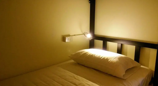 Relax Time Silom - Hostel, Забронировать Хостел Отели Бангкока с парковкой, рядом с Спа-центр Health Land Сатхорн, Парковка