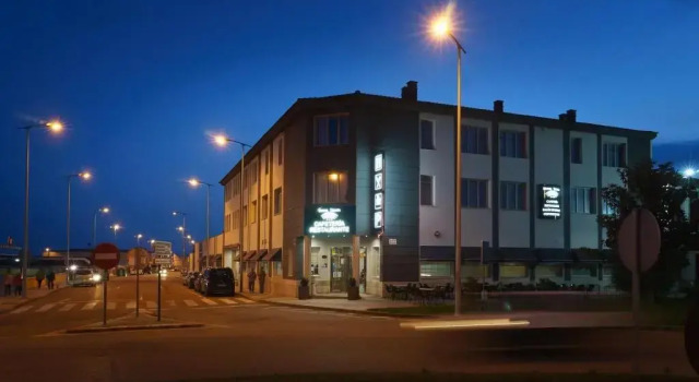 Hospedium Hotel Triana, Prenota Hotel  