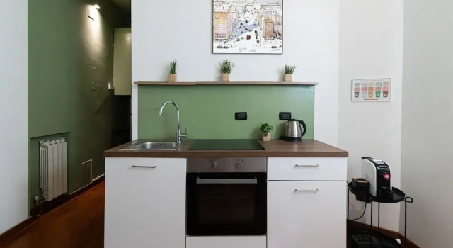 Italianway - Tadino 1 B, Book Hotel Milan Lombardy