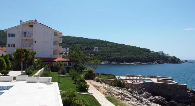Standard Doppel Zimmer mit Balkon Hotel R