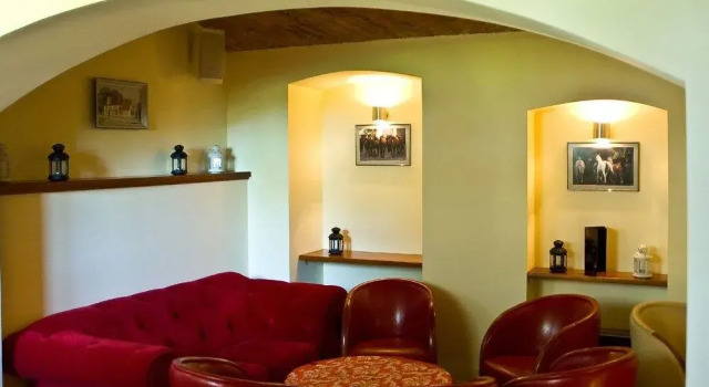 Hotel Wieniawa, Rezervați Stațiune Hoteluri resort în Pomerania, Stațiune