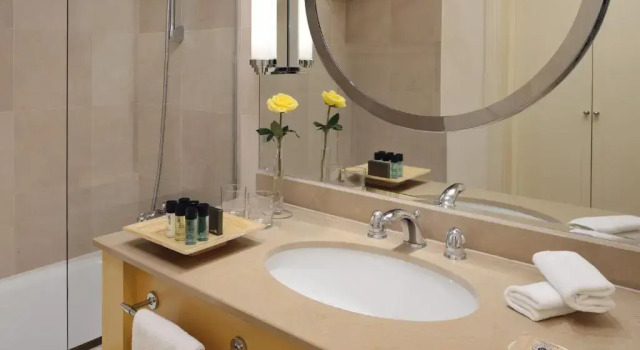 Семейный номер Standard Mövenpick Hotel Beirut