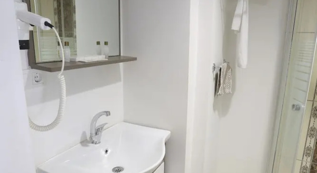 Одноместный номер Comfort Hotel Ankatra