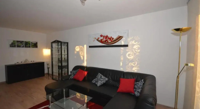 Ferienwohnung im Weinbergweg, Prenota Hotel Hotel a Garz con parcheggio, Parcheggio