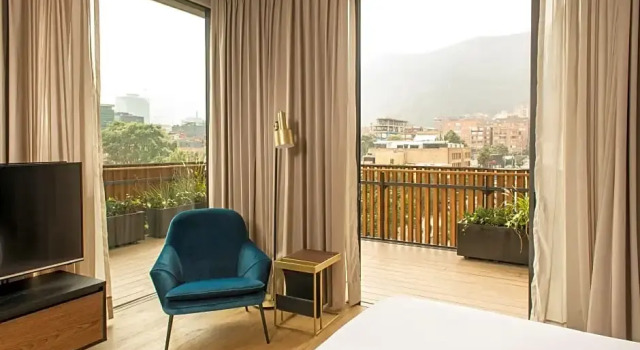 Номер Superior Salvio Parque 93 Bogota, Curio Collection by Hilton