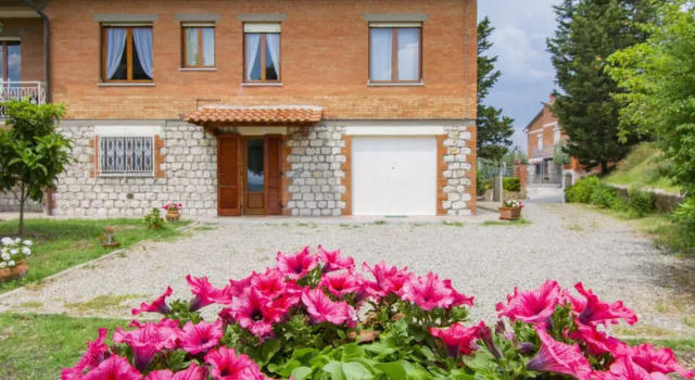 House Miranda Volterra