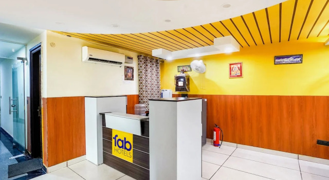 Fabhotel 17 Suites