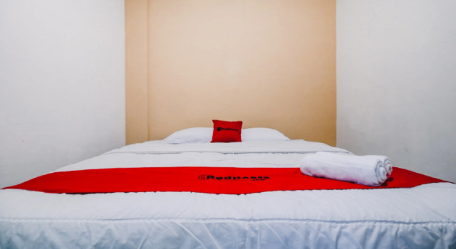 RedDoorz @ Jalan Krakatau Medan, Rezerwuj Hotel Medan Sumatra