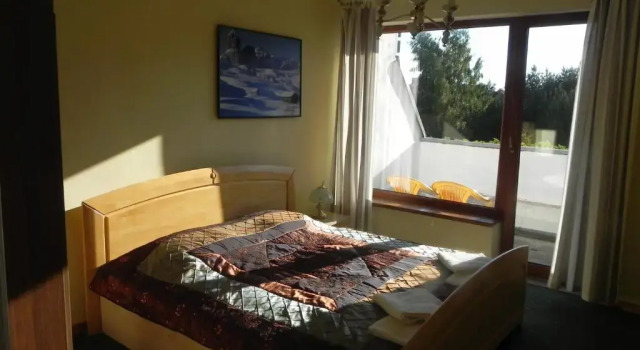 Апартаменты c 1 комнатой с балконом и с красивым видом из окна Guest house Ieva