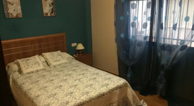 Pontevedra 100582 1 Bedroom Apartment By Mo Rentals, Забронировать Апартаменты/квартира Отели Санхенхо с парковкой, рядом с Пляж Silgar, Парковка