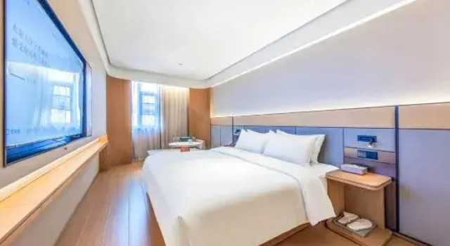 Люкс Deluxe JI Hotel (Tianjin Dagang Qu Youtian Pedestrian Street)