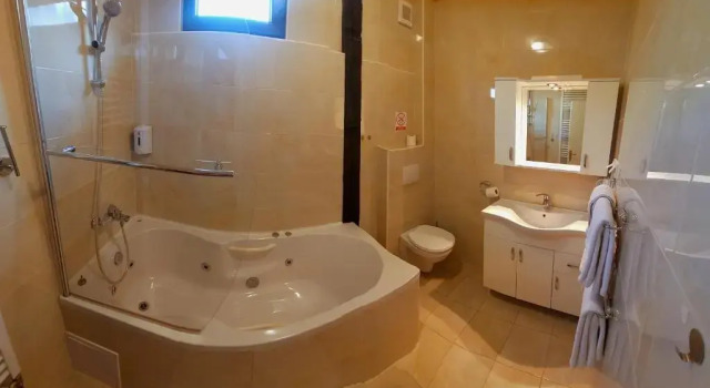 Четырёхместный номер Superior Hotel Garten