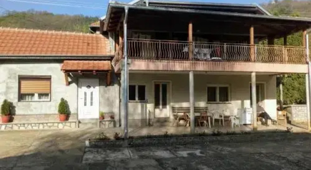 Guest House Green view, Buchen Sie Pension Pirot Zentralserbien