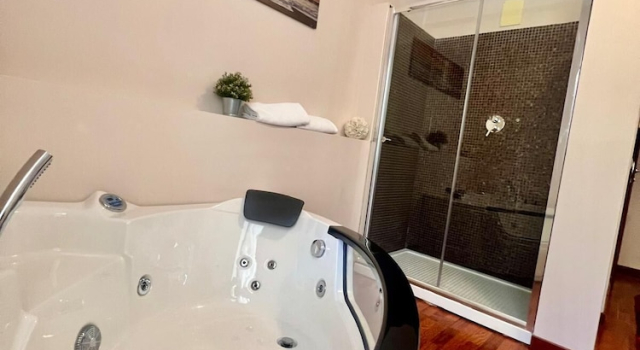 Номер Luxury Il Grifo Hotel e Bisteccheria Toscana