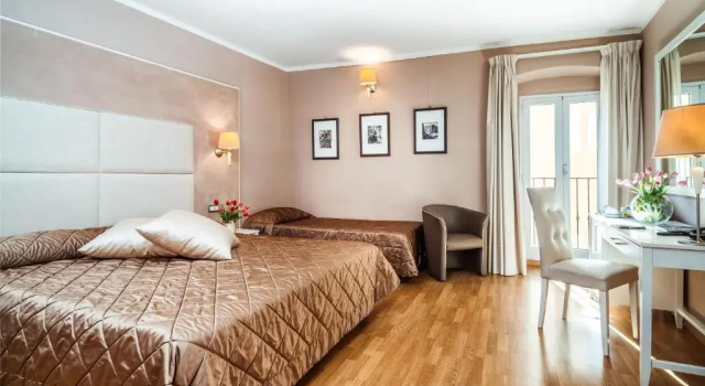 Трёхместный номер Hotel Centrale