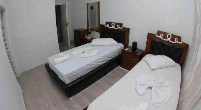 Четырёхместный номер Standard Hotel Iliria