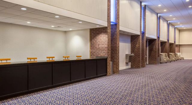 Delta Hotels by Marriott Baltimore Hunt Valley, Book Hotel Hoteller i Hunt Valley med parkering, Parkering