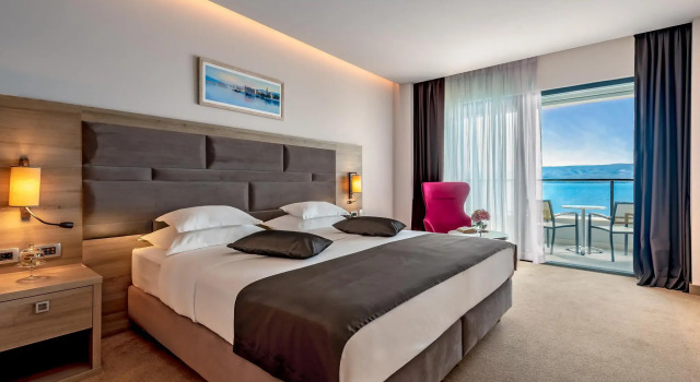Двухместный номер Deluxe с балконом и с видом на море Hotel Plaža Duće