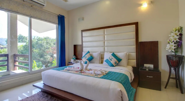 Студия Maulik Mansion Resort